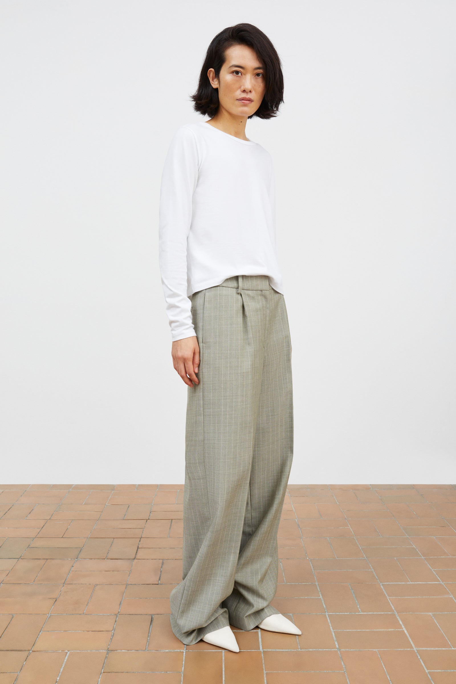 Skall Studio Thom trousers Trousers Light grey/Ecru